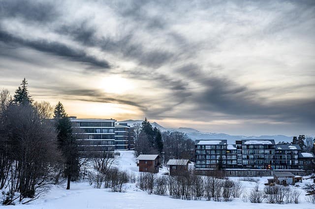 featured listing image